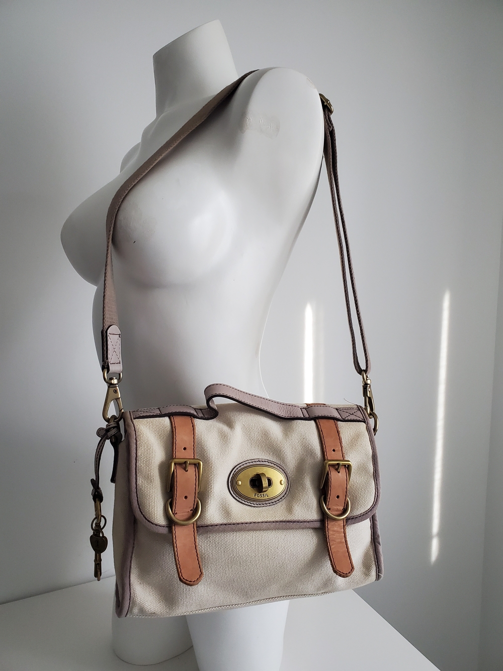 Fossil Vintage Re-Issue Canvas Leather Messenger Bag Crossbody ZB4622